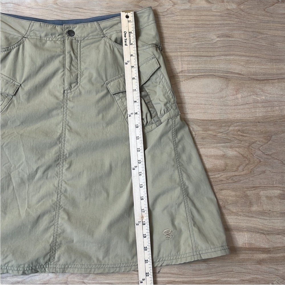 Mountain Hardwear Khaki Cargo A-Line Skirt - Picture 3 of 6